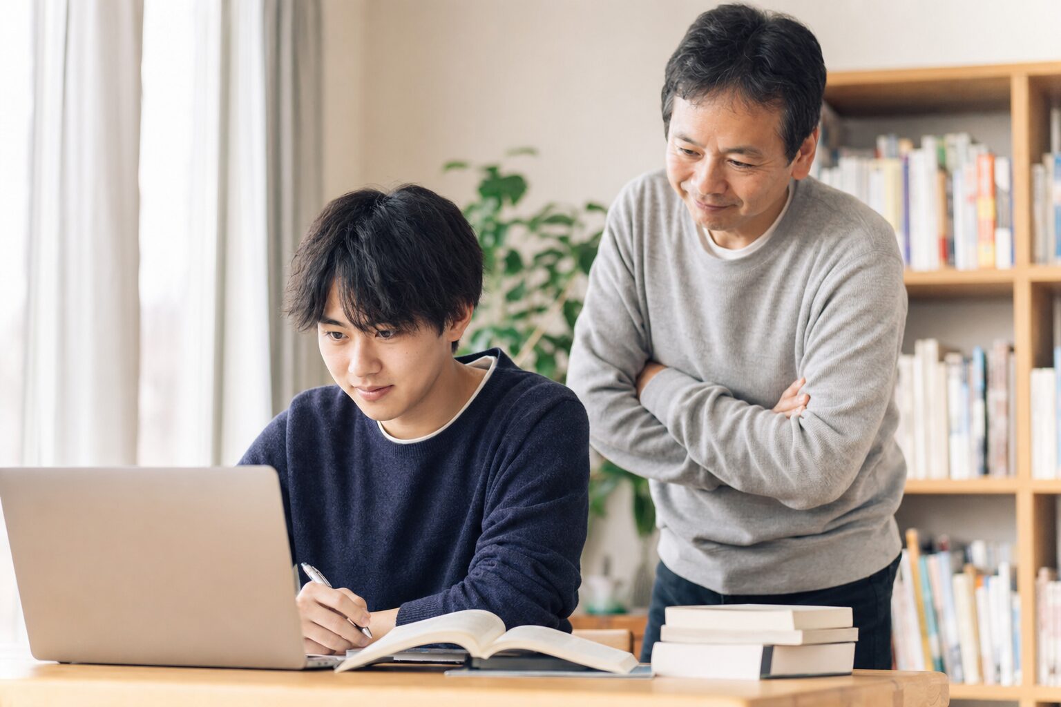 学部の学びとAIを就活に活かす大学生と、それを支える親